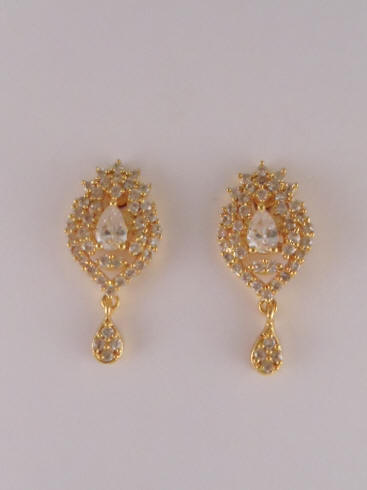 round hoop gold earrings