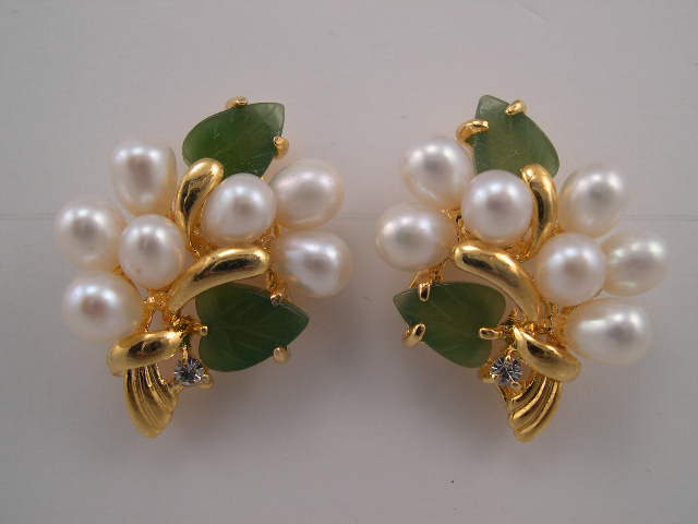 bunch fresh water pearl earrings